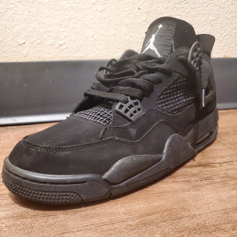Nike Air Jordan 4 Retro Black Cat Size Left Shoe Size 10